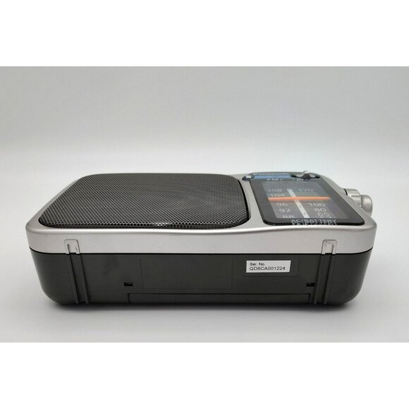 Panasonic RF-2400D Portable AM/FM Radio 2-Band Analog Receiver Works Tested - Picture 10 of 12